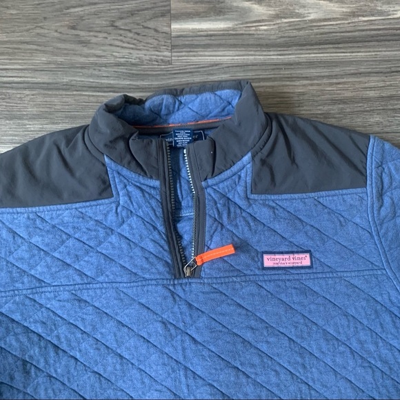 Vineyard vines quarter zip outerwear - Picture 2 of 5